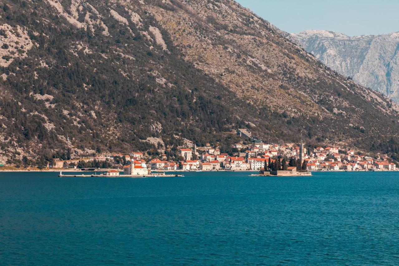 La Castagna Apartments Kotor Exterior photo