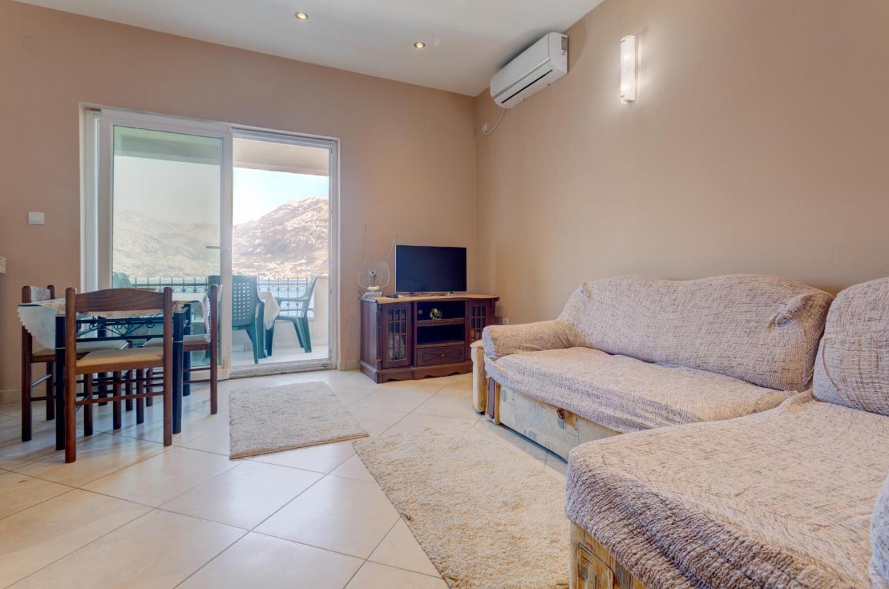 La Castagna Apartments Kotor Exterior photo