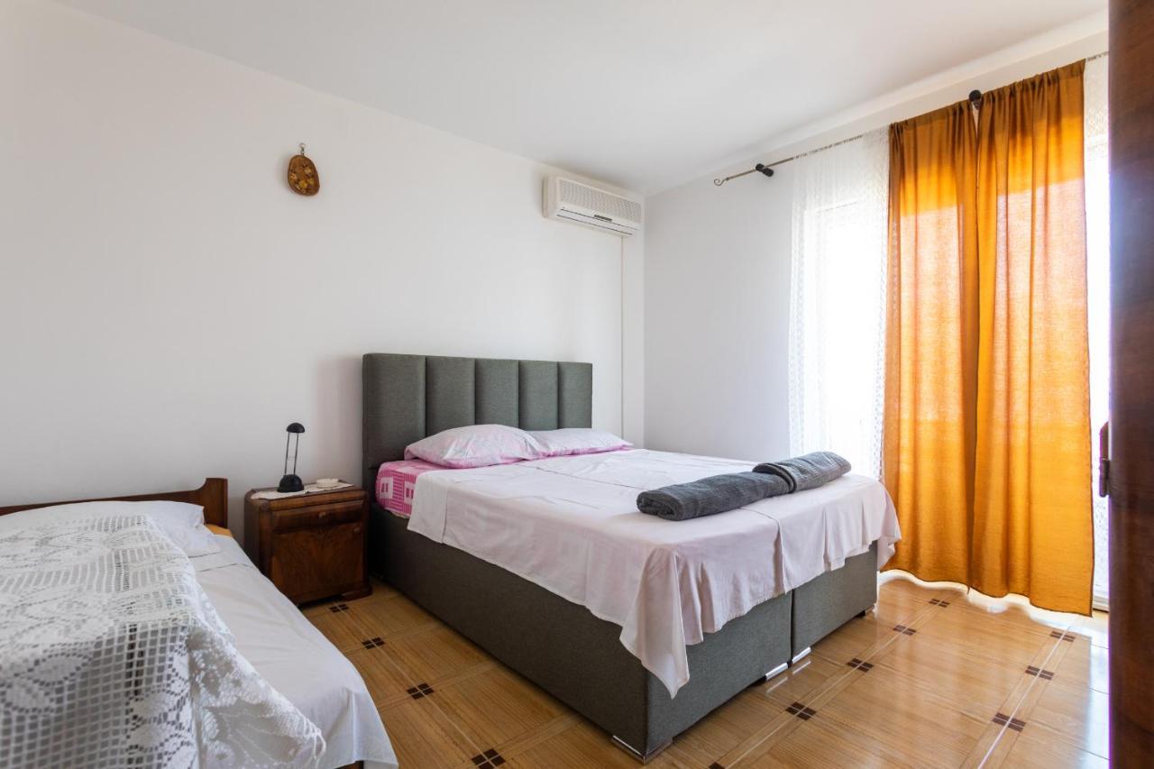 La Castagna Apartments Kotor Exterior photo
